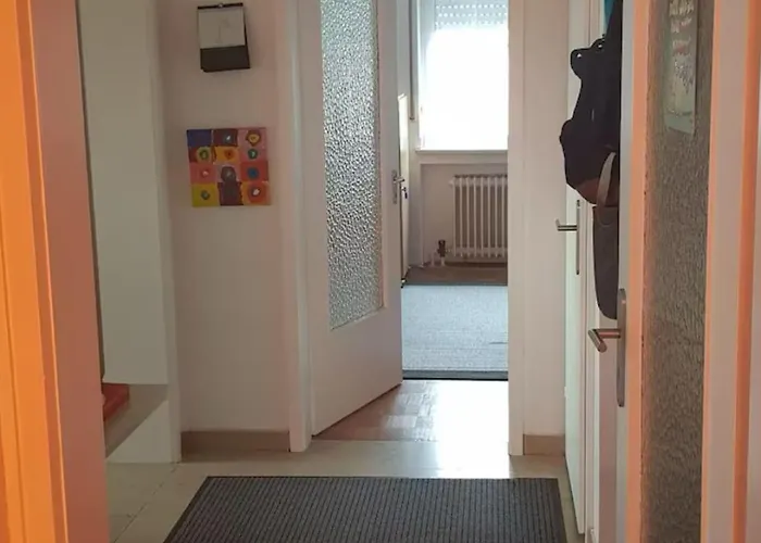 1 Moebliert Gut Ausgestattet Und Gute Anbindung Bus Bahn Pansiyon *
